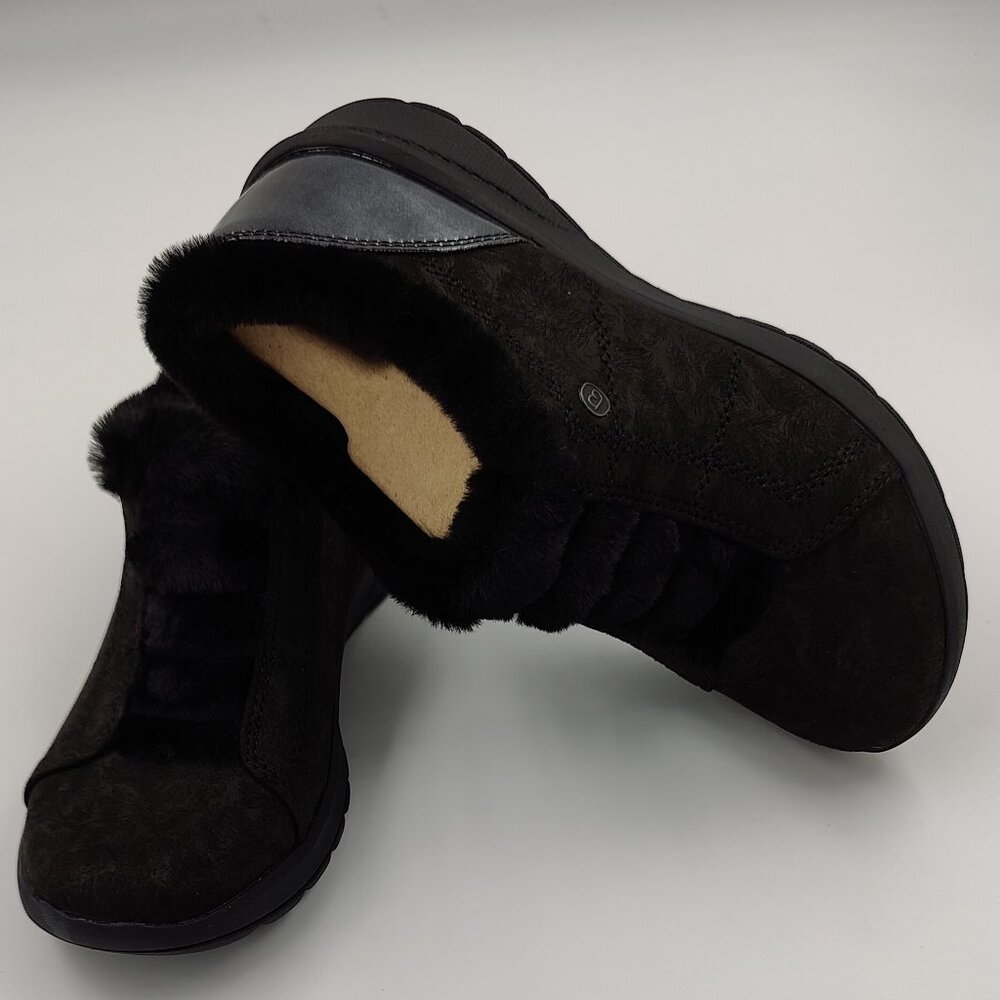 BZEES Golden Shoe in Black Size Women's 7 - Picture 5 of 6